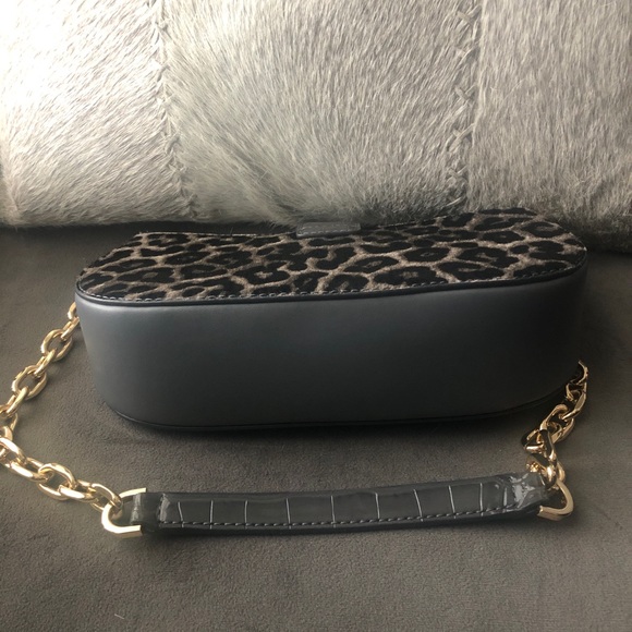 Michael Kors Leopard Shoulder Bag NWOT - Picture 3 of 4